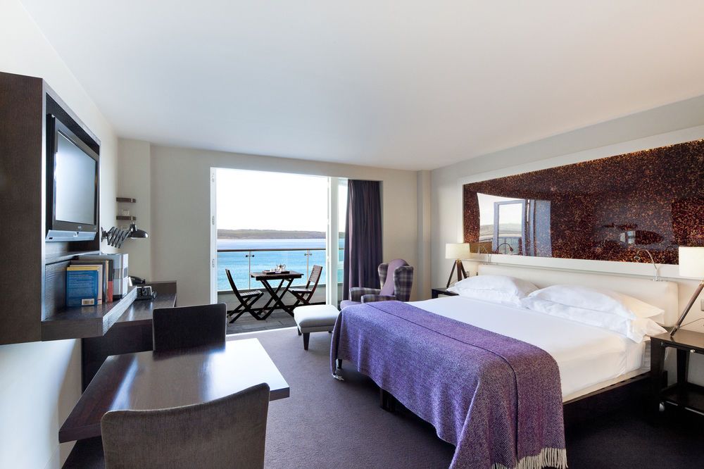 Cliff House Hotel