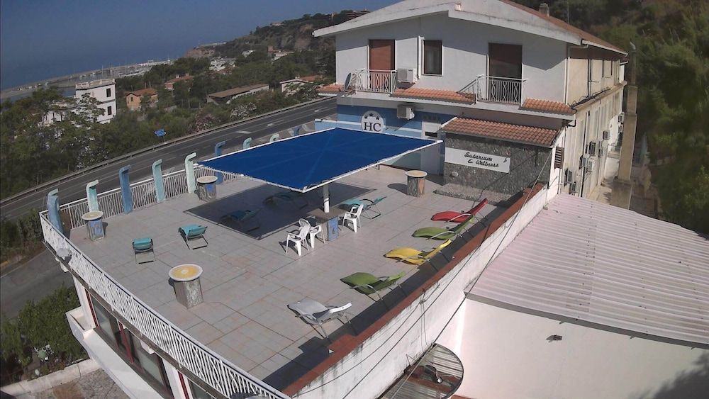 Hotel La Carruba