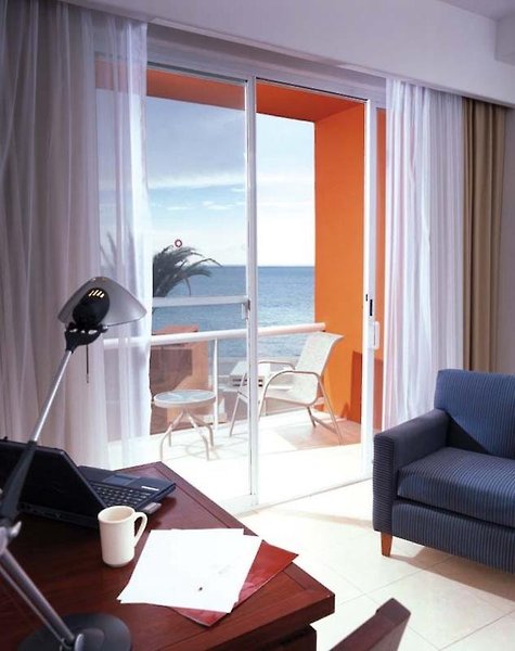 Hotel Indigo La Paz Puerta Cortes, an IHG Hotel