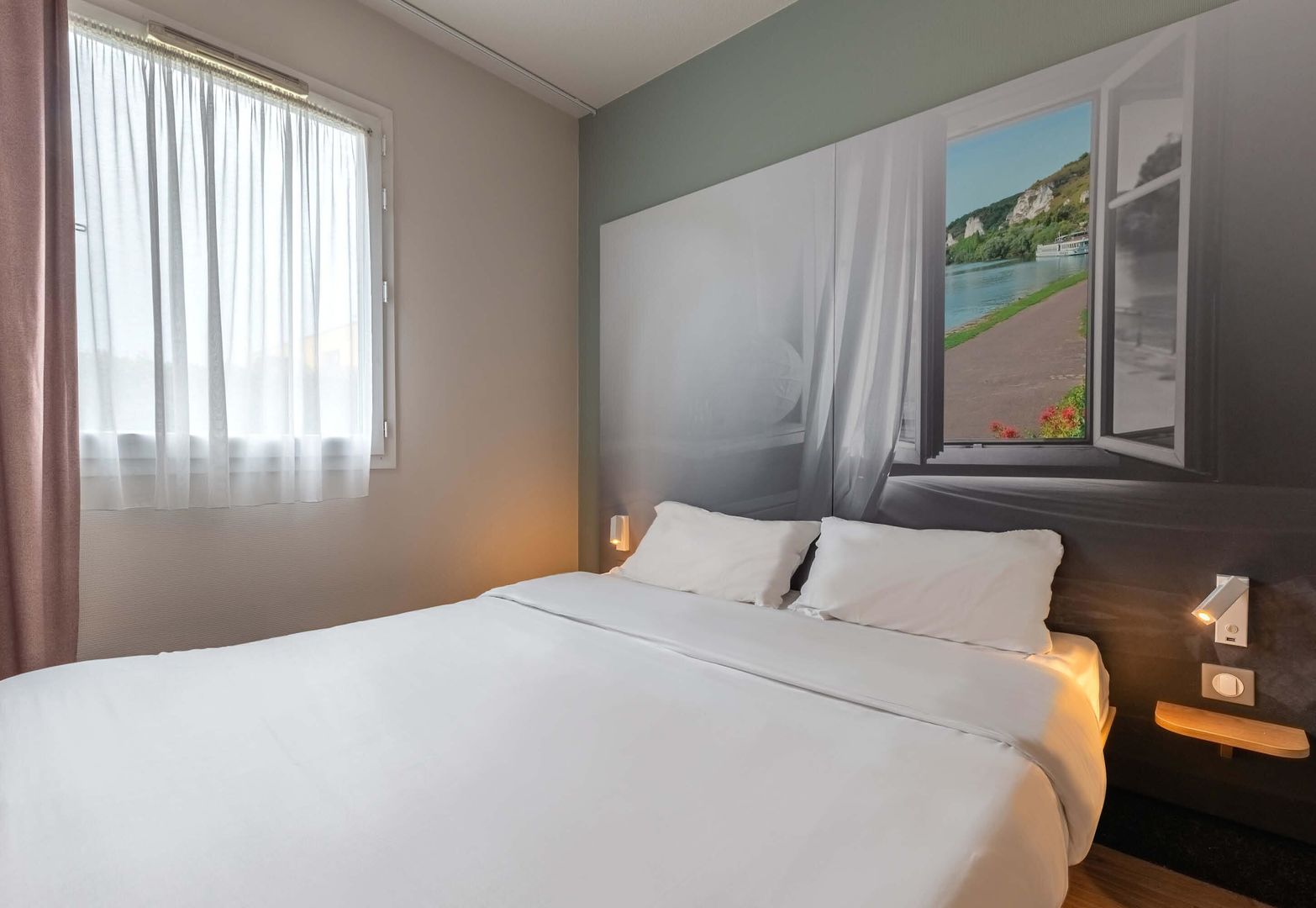 B&B HOTEL Evreux