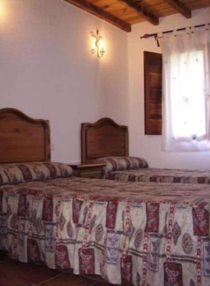 Casa Rural Ropino