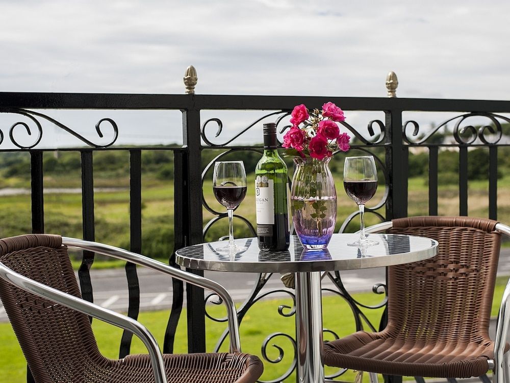 Sea Breeze Lodge B&B