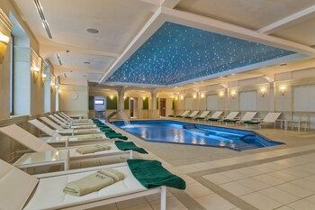 Snagov Club