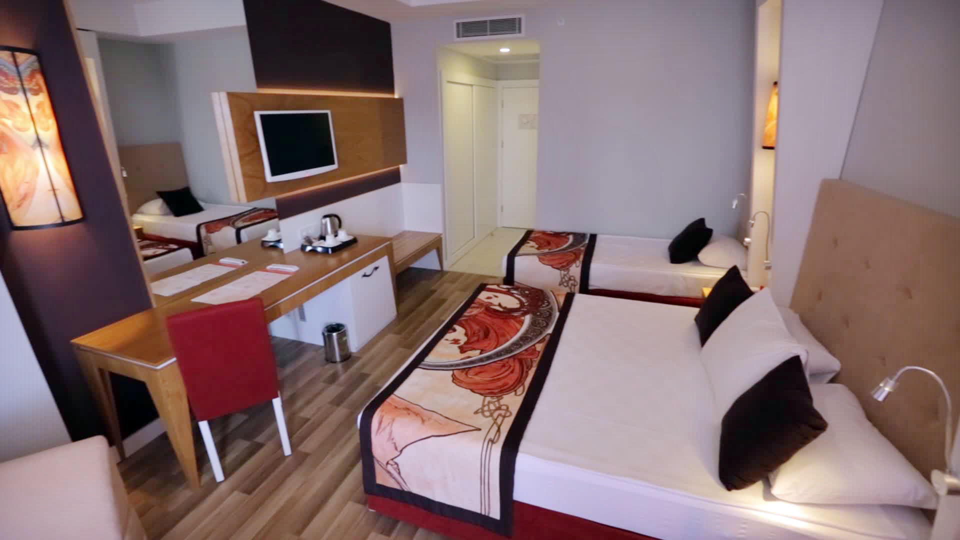 Orange Palace Hotel