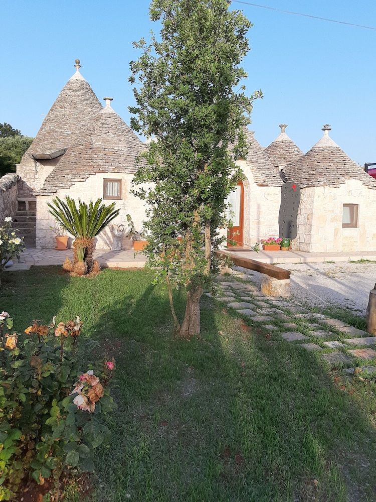 La Rosa dei Trulli