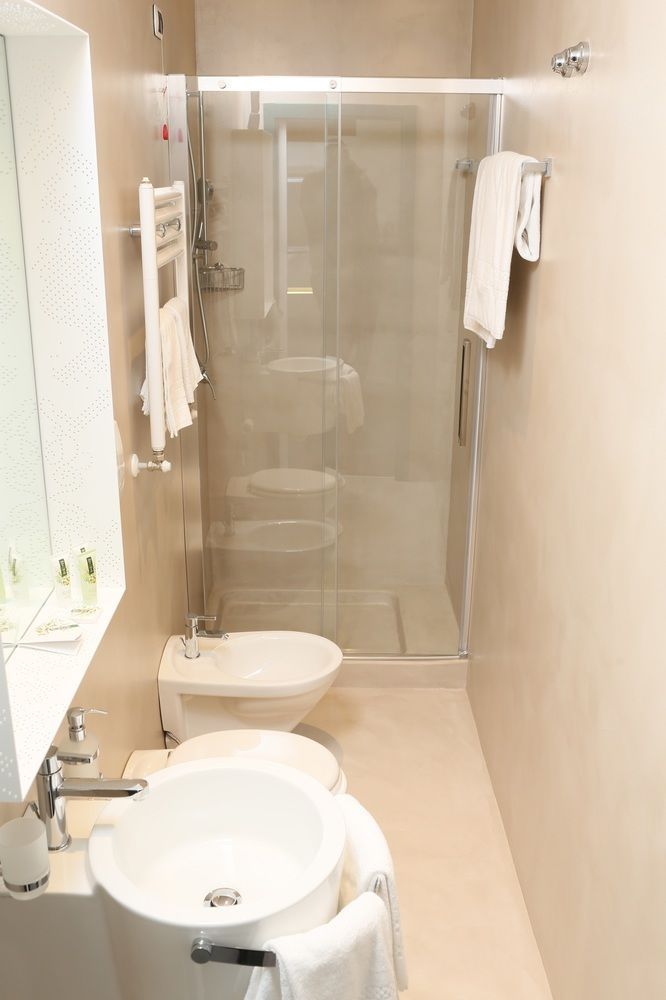 Ariae Hotel