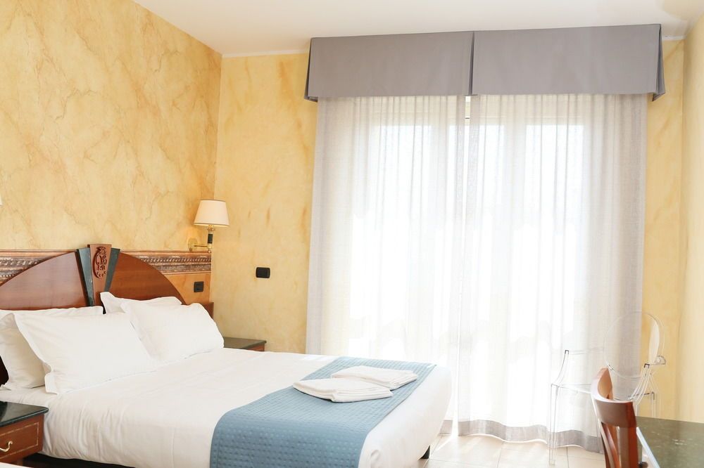 Ariae Hotel