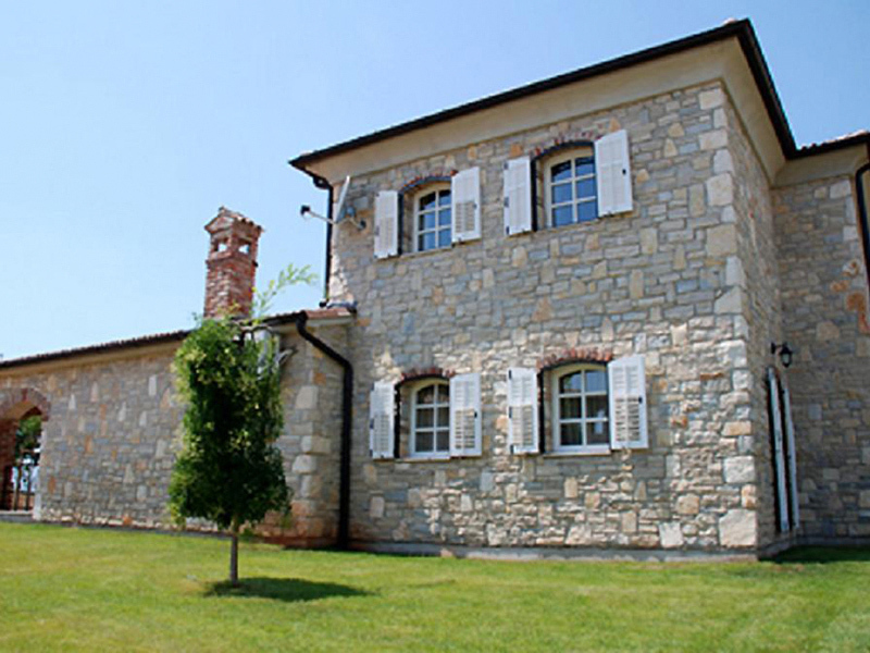Villa Barat