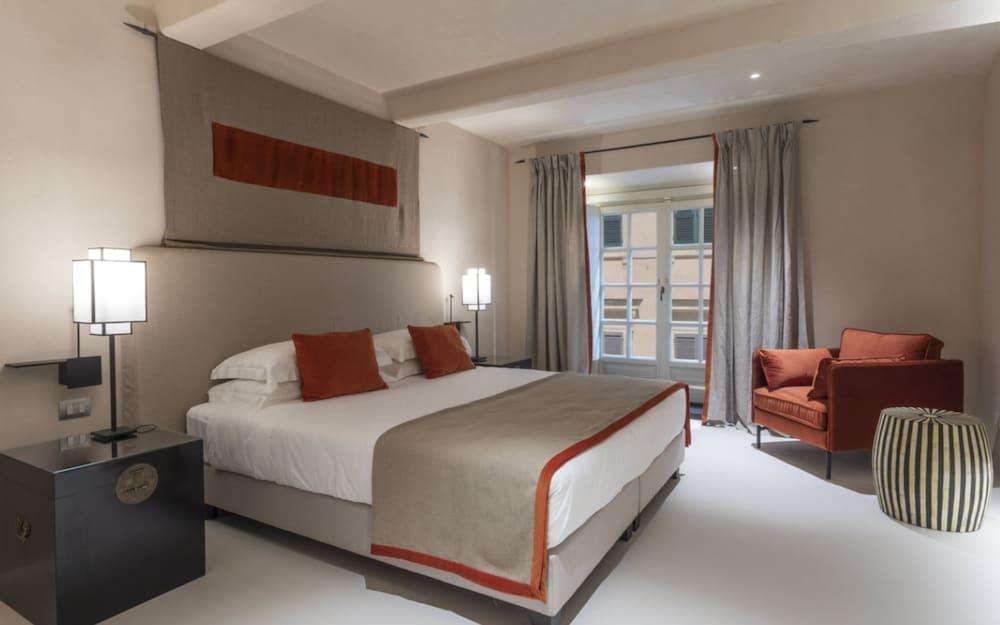 Hotel Palazzo Durazzo Suites