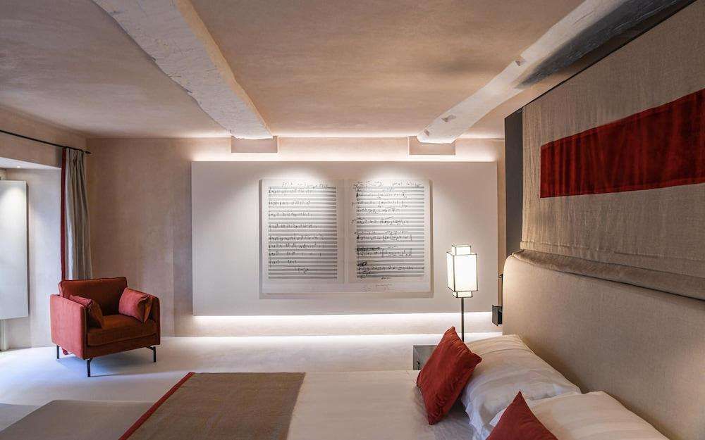 Hotel Palazzo Durazzo Suites
