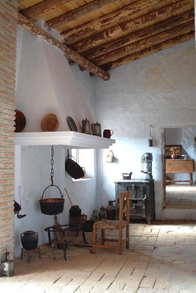Cuevas Almagruz