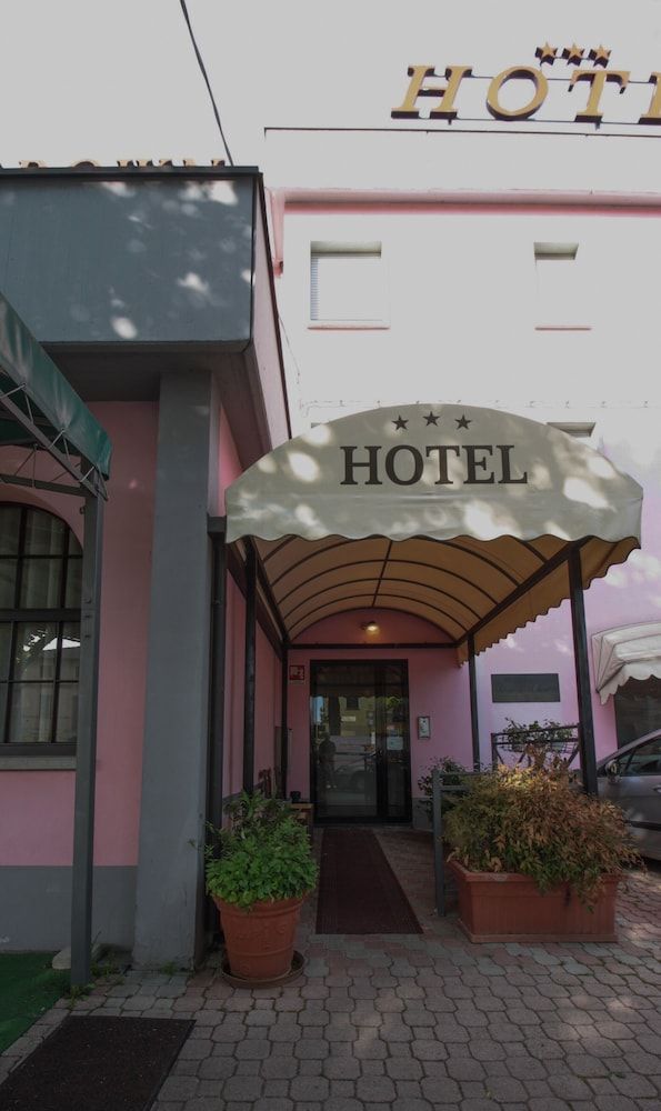 Hotel Rose&Crown