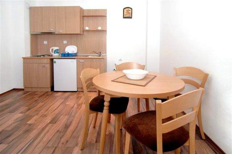 Apartcomplex Business