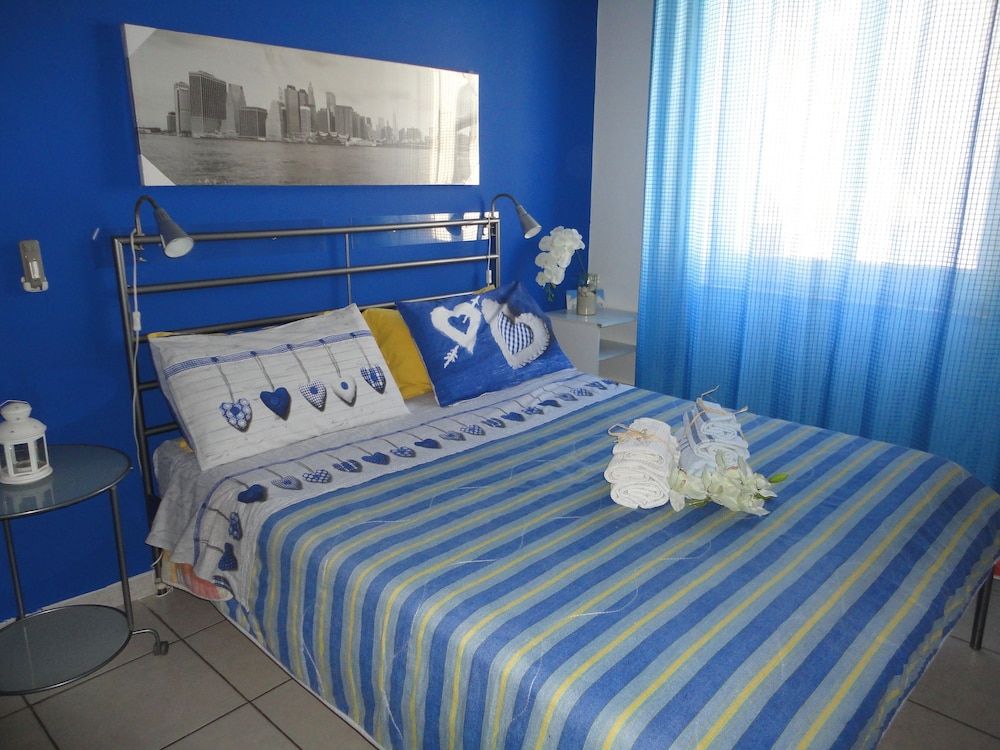 Bed & Breakfast Travel & Living
