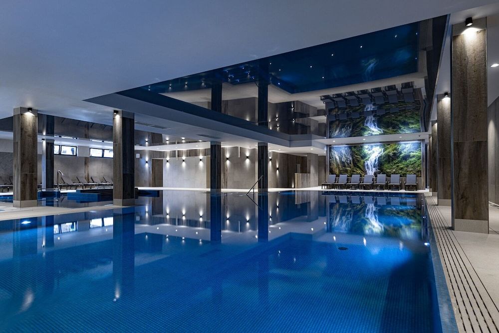 Platinum Mountain Hotel & Spa