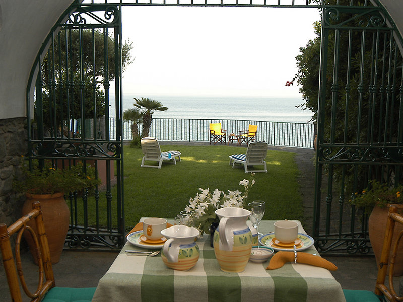 Villa Arco sul Mare