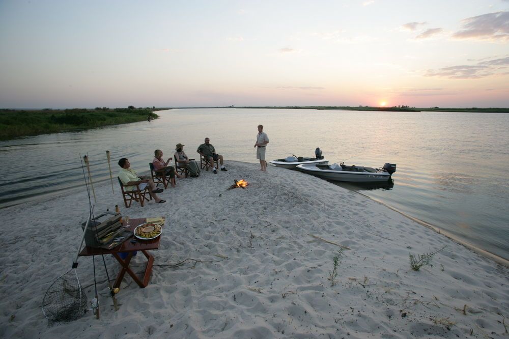 Cascade Island Lodge