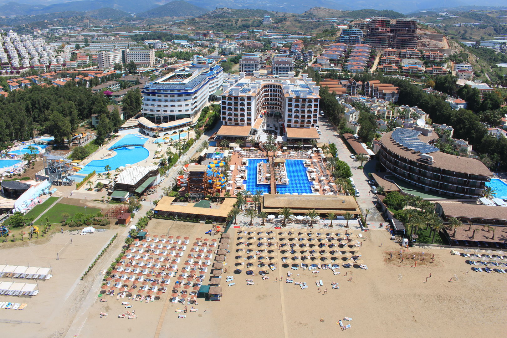 Quattro Beach Spa & Resort Hotel