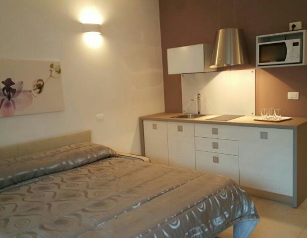Zeus Residence Hotel
