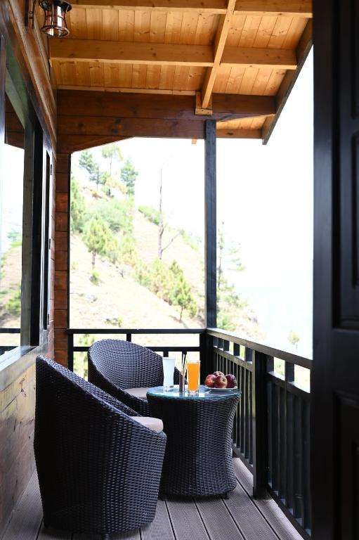 Justa Cliffend Resort & Spa Mashobra