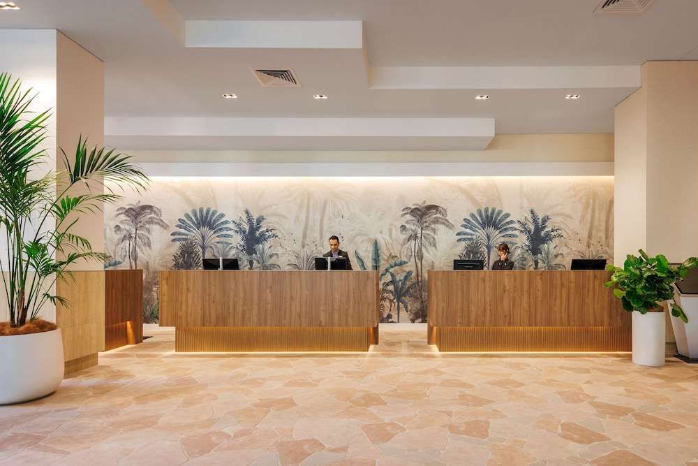 Amora Hotel Brisbane
