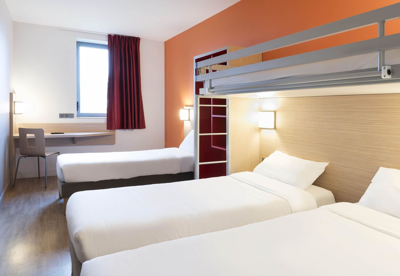 B&B HOTEL Laval Ouest