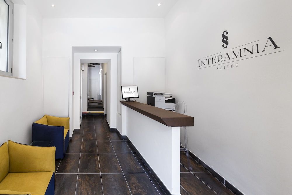 Interamnia Suites