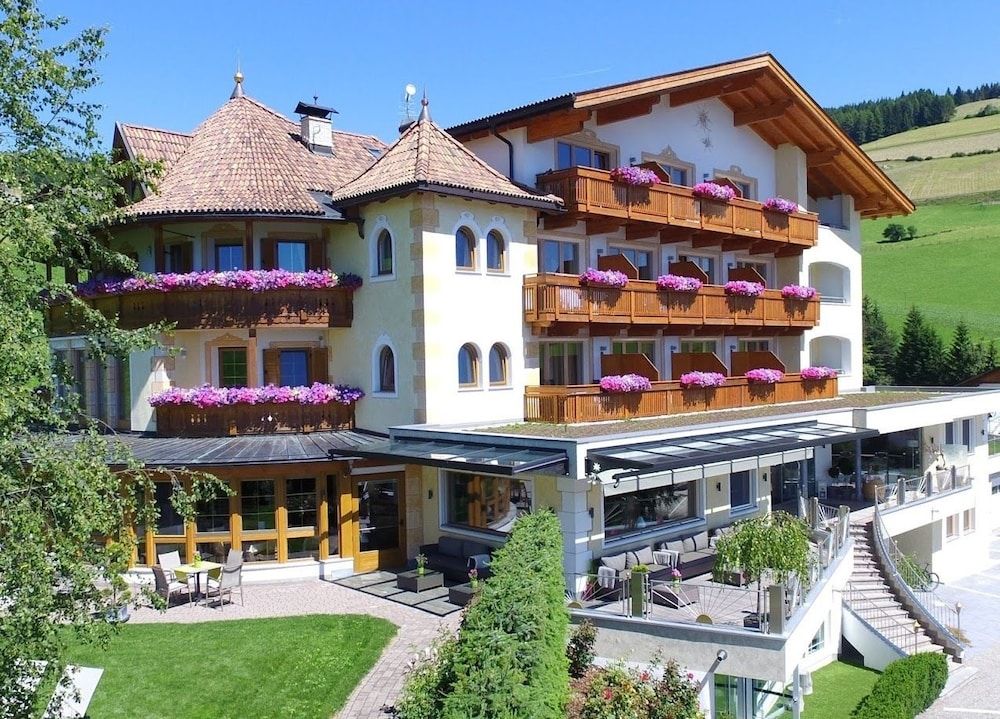 Hotel Edelweiss