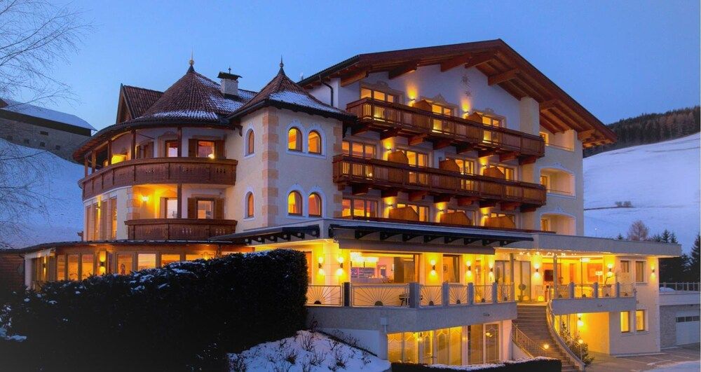 Hotel Edelweiss