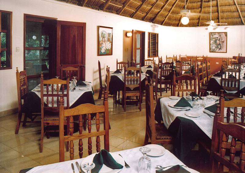 Hotel Villas Chicanná