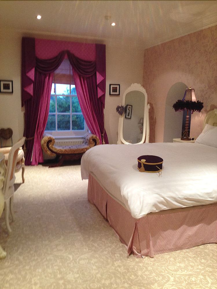 Westbrook Country House