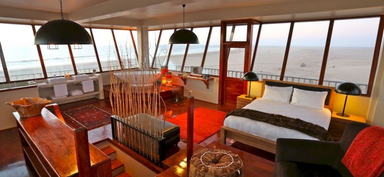Pelican Point Lodge