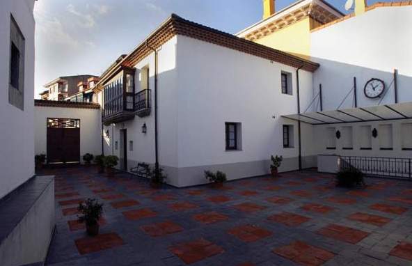 Casona del Busto