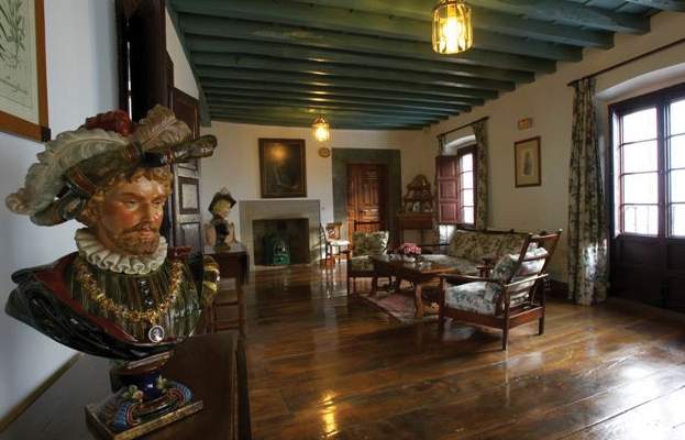Casona del Busto