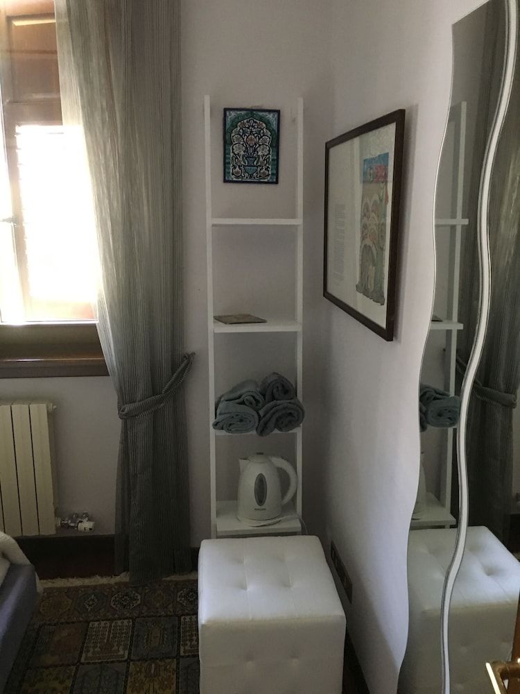 La Cri Bed & Breakfast