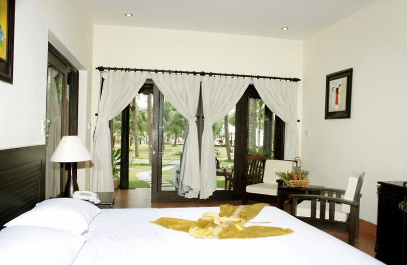 Sea Lion Beach Resort & Spa