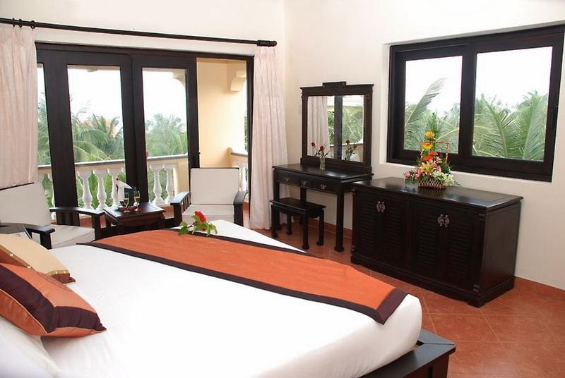 Sea Lion Beach Resort & Spa