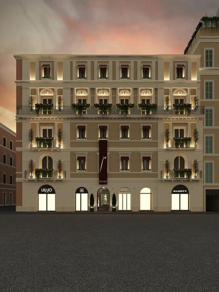 The First Dolce Roma