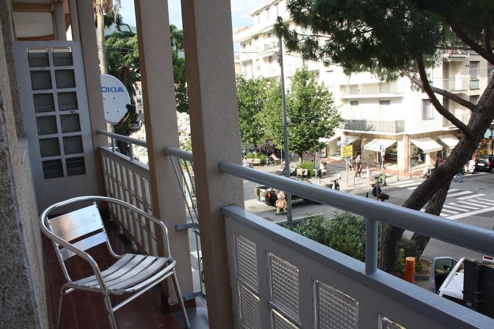 Glem Rooms And Breakfast