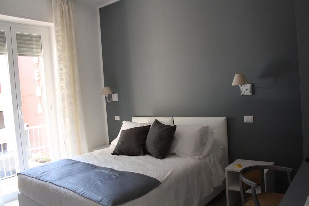 Glem Rooms And Breakfast