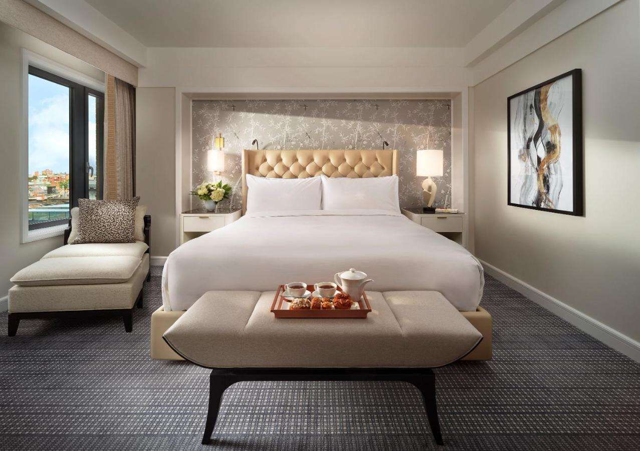 Mandarin Oriental Boston
