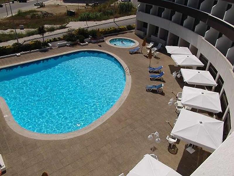Meia Lua Hotel
