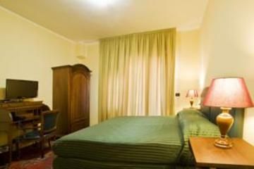Quality Comfort Rooms