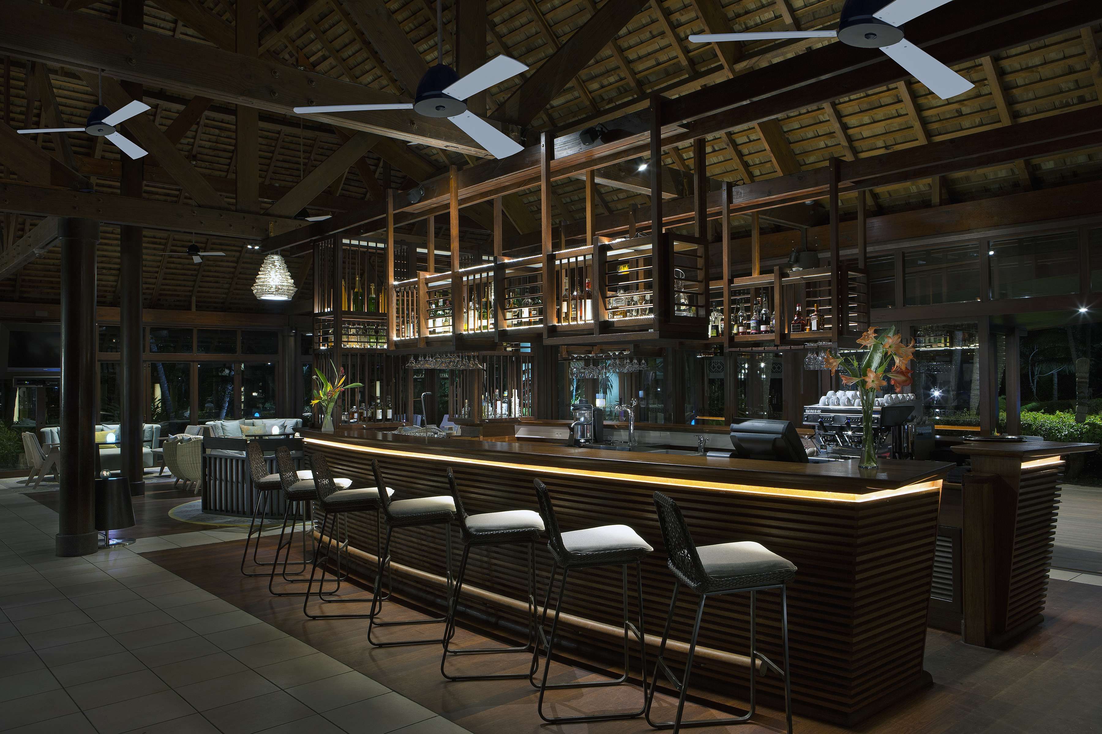 Le Domaine Oro Series by Marriott