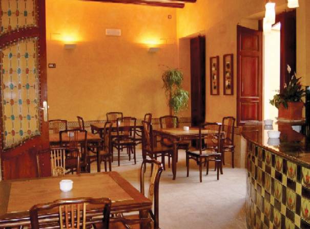L'Agora Hotel