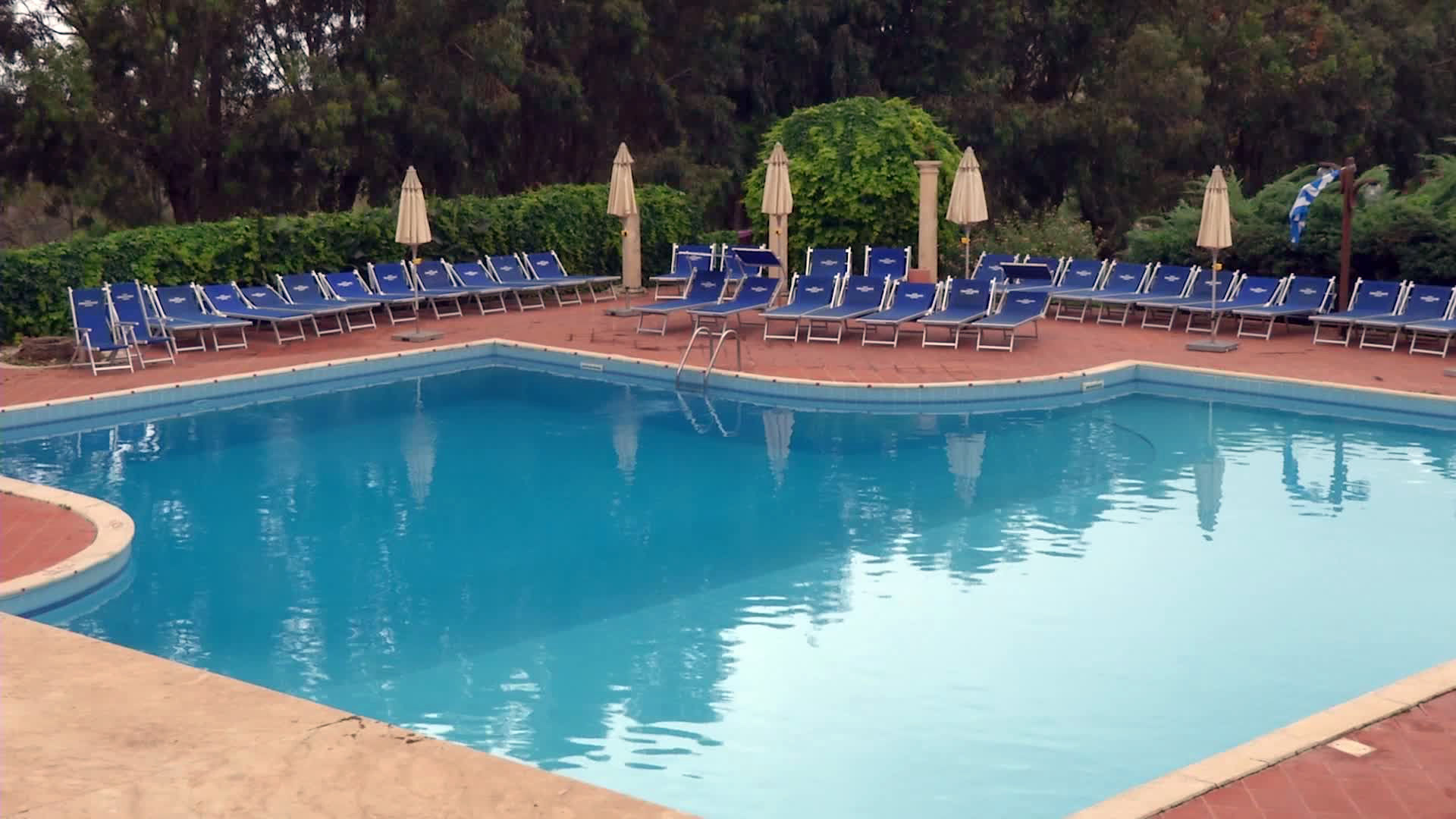 Paradise Beach Resort
