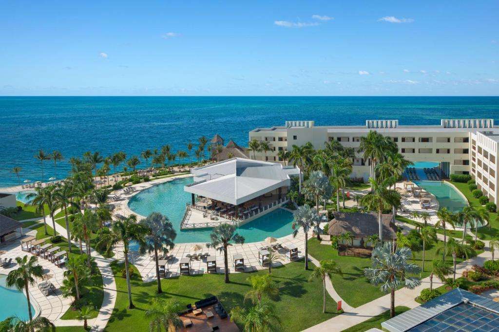 Dreams Puerto Morelos Resort & Spa