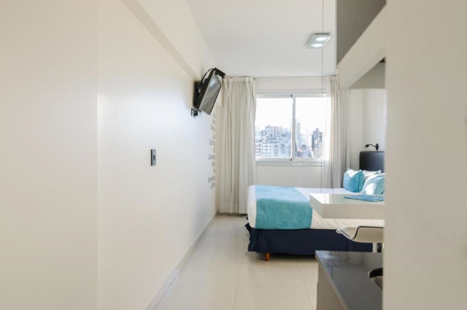 Cyan Recoleta Hotel