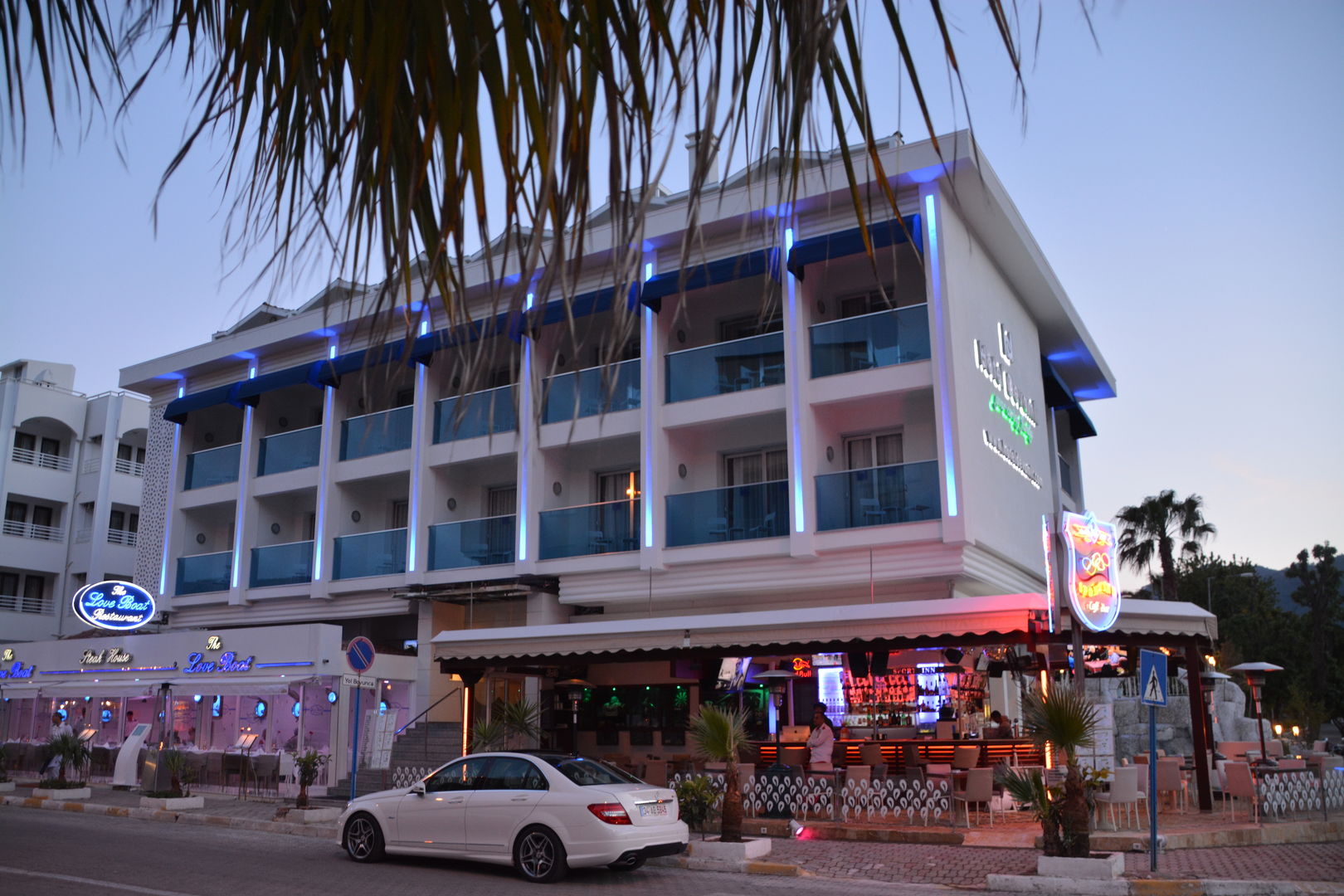 Devamli Hotel By Verde +16