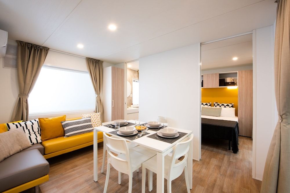 Centro Vacanze Pra’ delle Torri Case Mobili by Adria Holiday